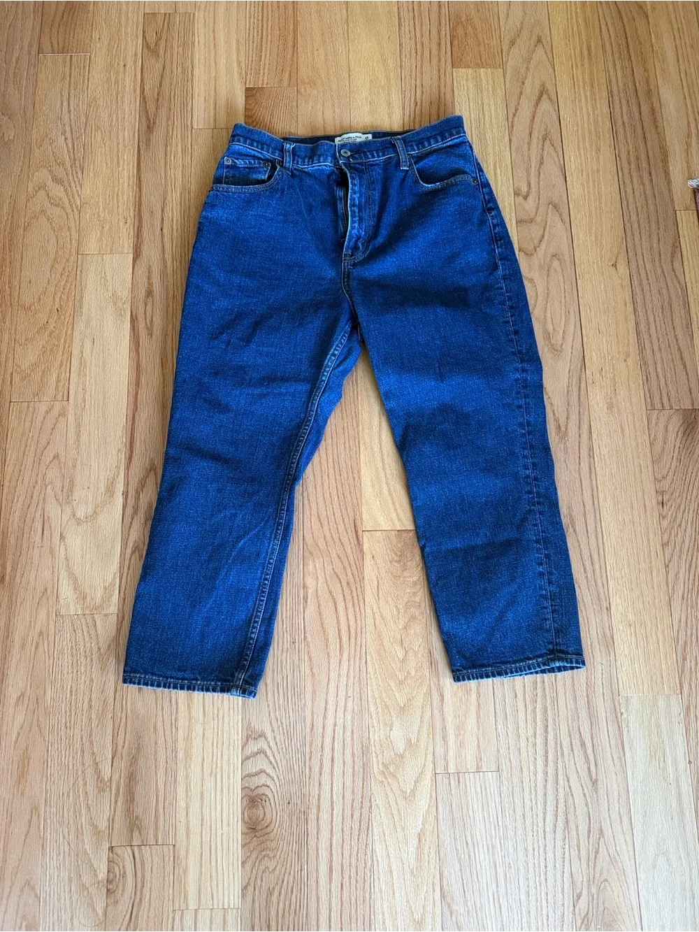 ABERCROMBIE Classic High-Rise Straight Leg Jeans - Dark Blue X-SHORT length